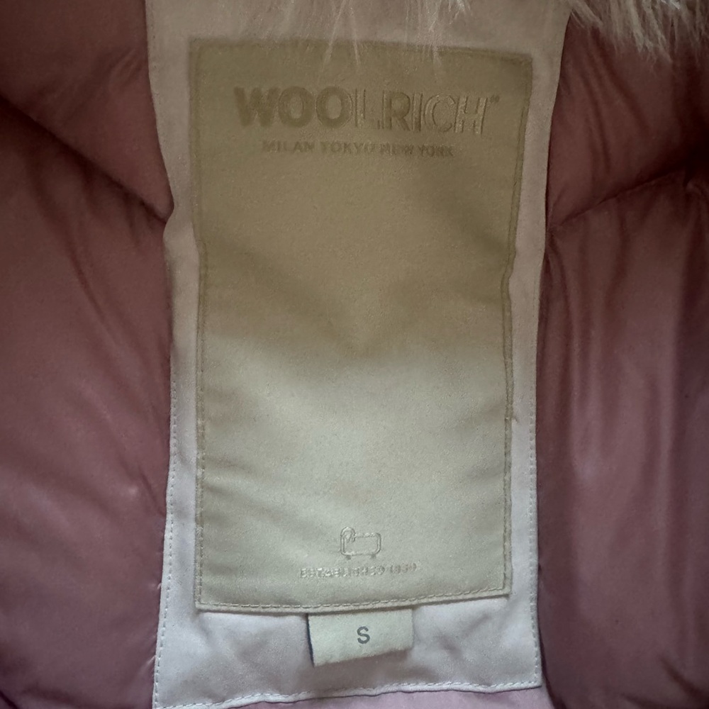 Down Woolrich coat - Picture 10 of 11